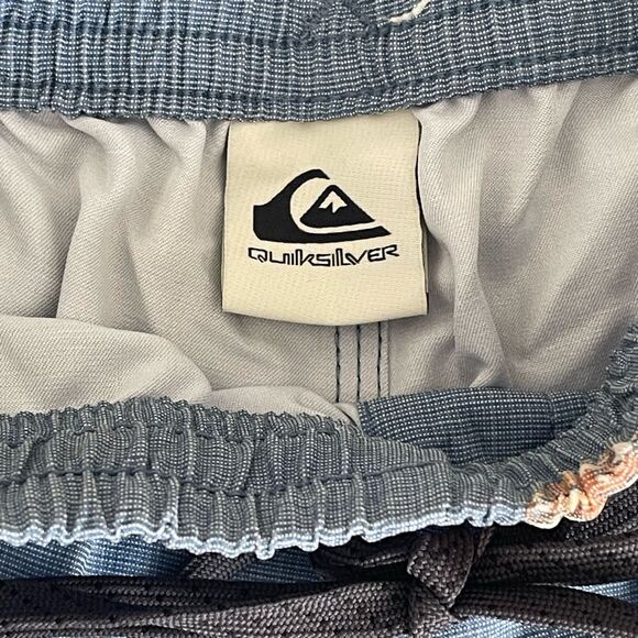 Quiksilver Blue Board Shorts with Tropical Print - Picture 6 of 7